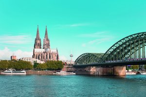 /fileadmin/_processed_/9/5/csm_BS_ER_koeln_8f159ca4f4.jpg